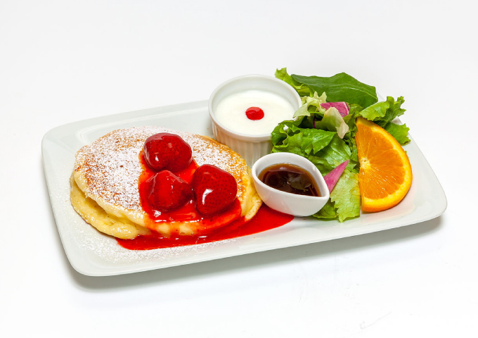 苺パンケーキモーニング