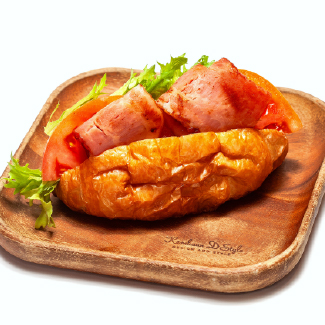 クロワッサンサンドBLT